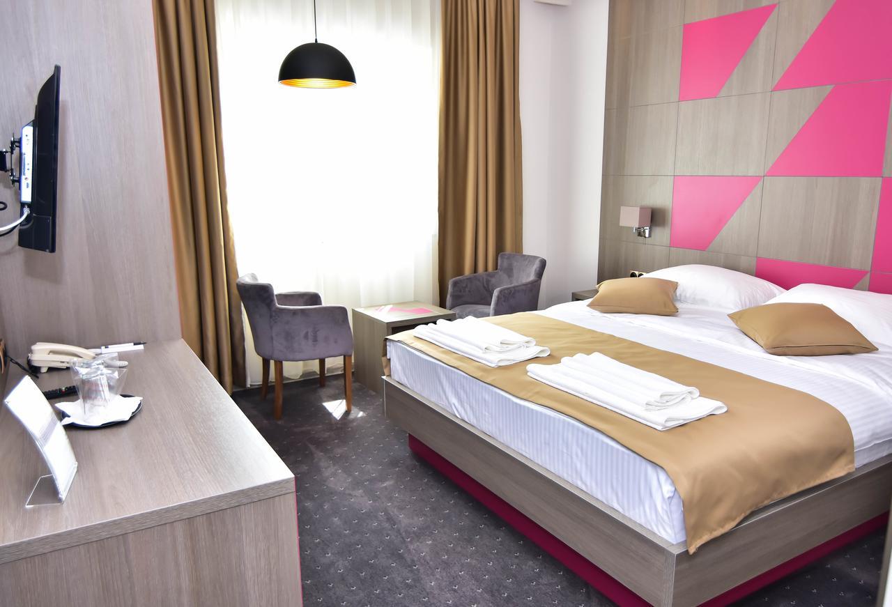Hotel Kljuc 외부 사진